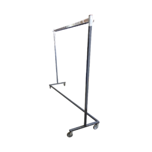 Garderoberek 40 pers. incl hangers